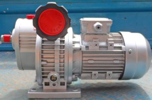 無極變速機的拆裝步驟及注意事項