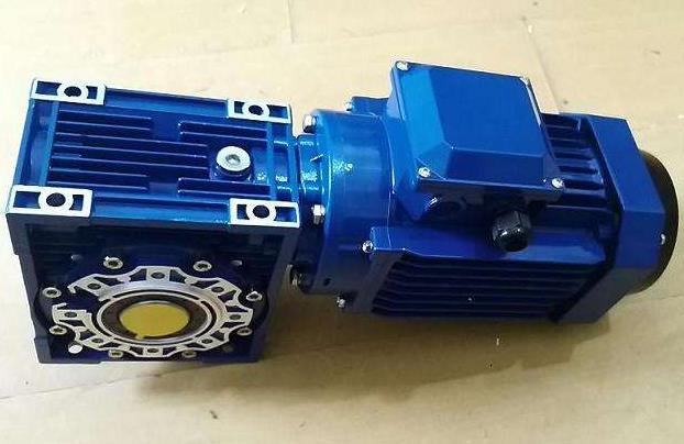 蝸輪減速機的油量添加及清洗蝸輪減速機的方法講解